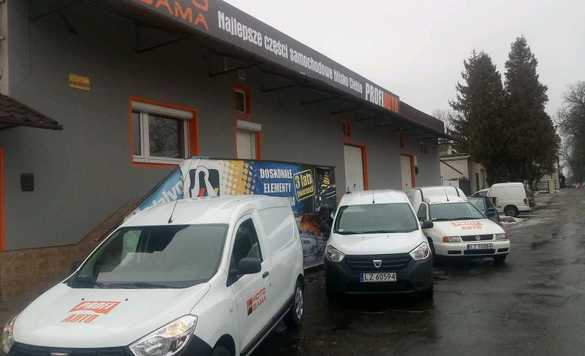 Zdjęcia sklep samochodowy MOTO-GAMA w Chełm