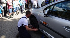 Event ProfiAuto - Drużynowe Mistrzostwa Mechaników Samochodowych podczas Święta Papieru w Świeciu